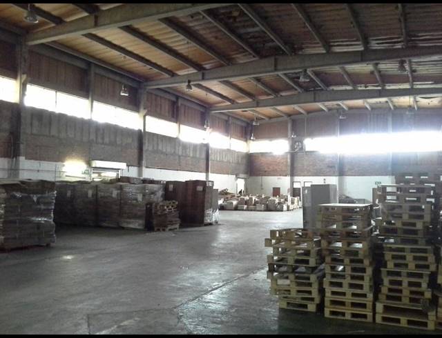 4,500M² FACTORY TO LET IN EPPING INDUSTRIAL